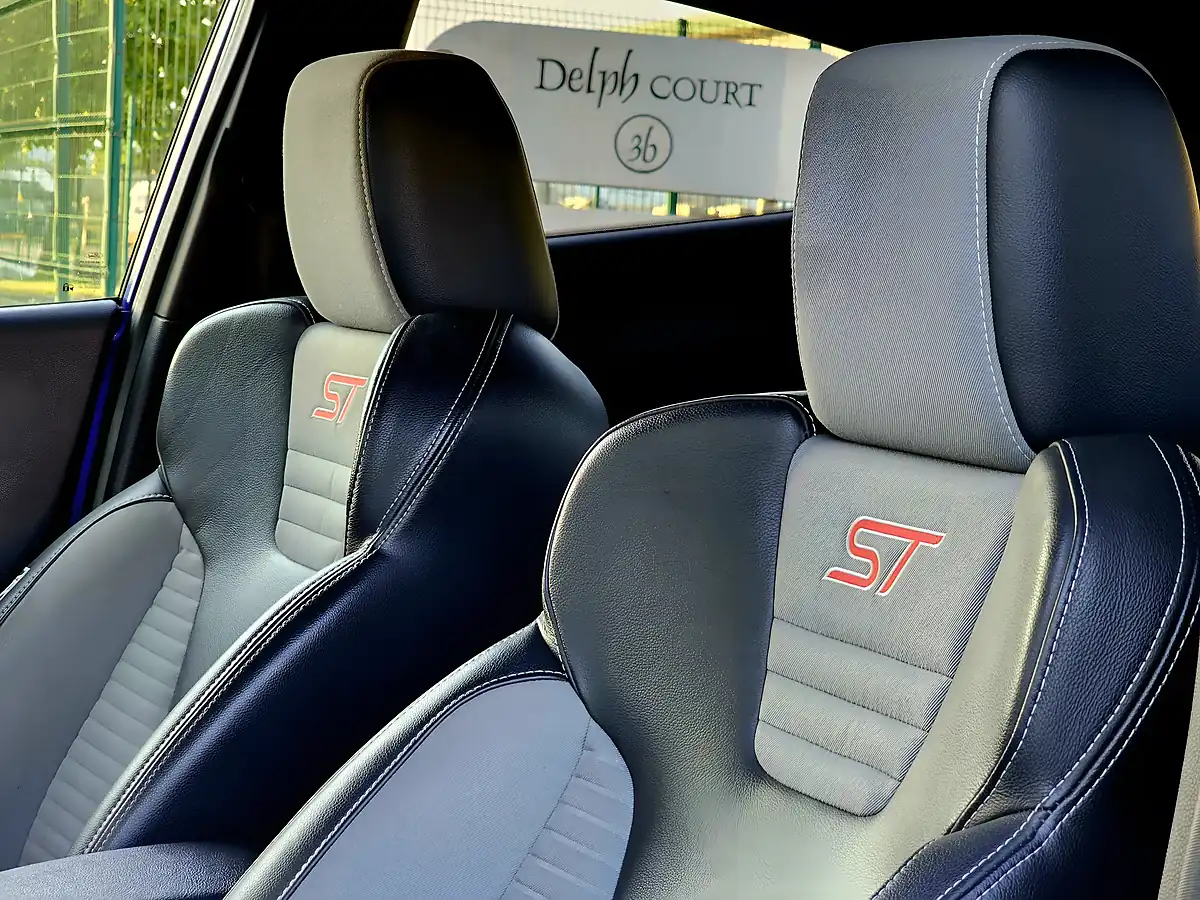 Used 2016 Ford Fiesta ST-3 Spirit Blue - Interior and Exterior details 13