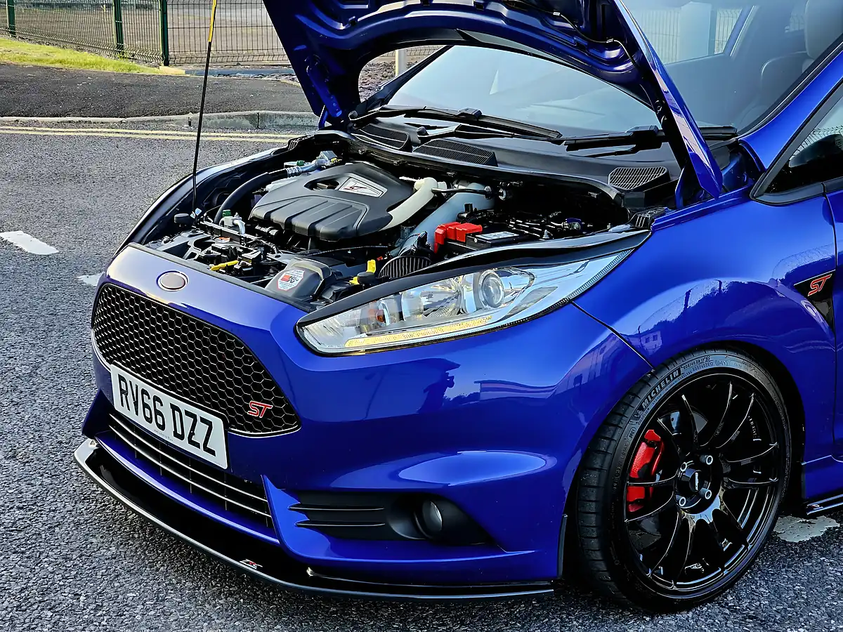 Used 2016 Ford Fiesta ST-3 Spirit Blue - Interior and Exterior details 17