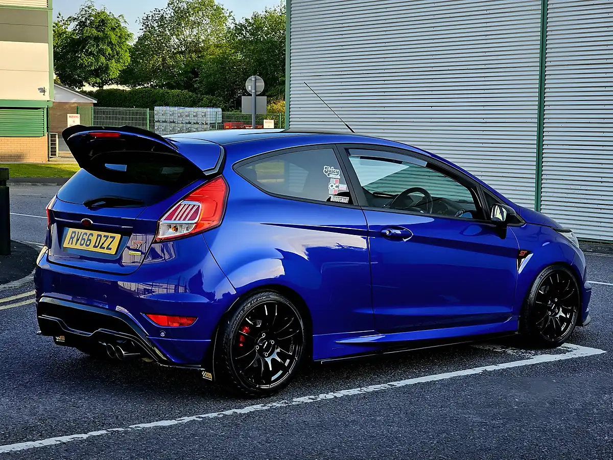 Used 2016 Ford Fiesta ST-3 Spirit Blue - Interior and Exterior details 6