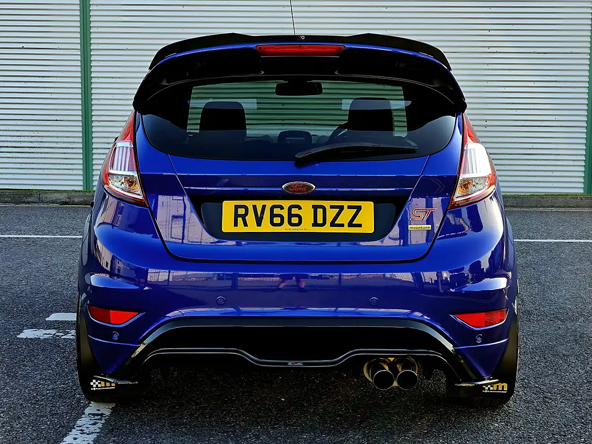 Used 2016 Ford Fiesta ST-3 Spirit Blue - Interior and Exterior details 7