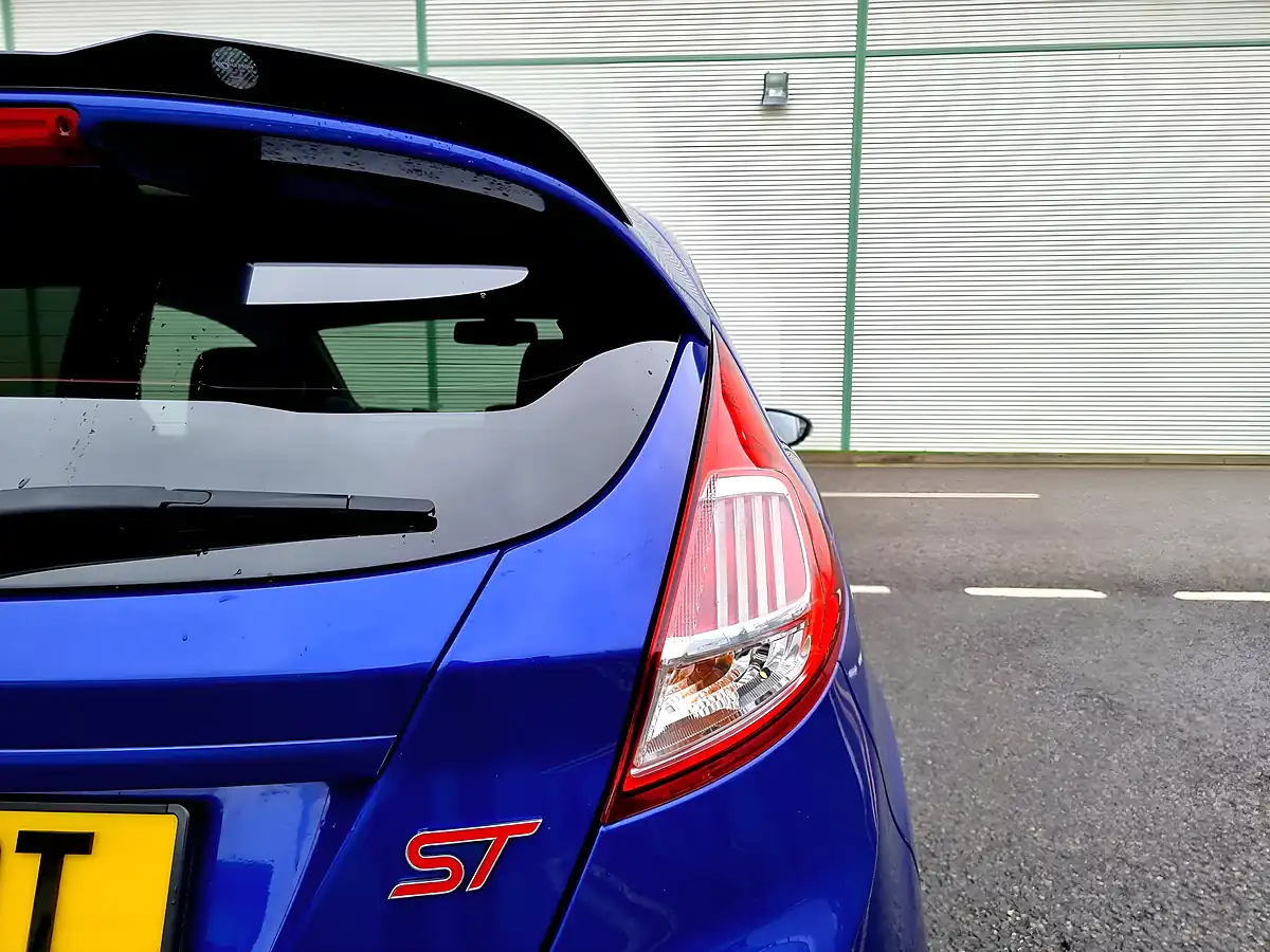 Used 2016 Ford Fiesta ST-3 Spirit Blue - Interior and Exterior details 11