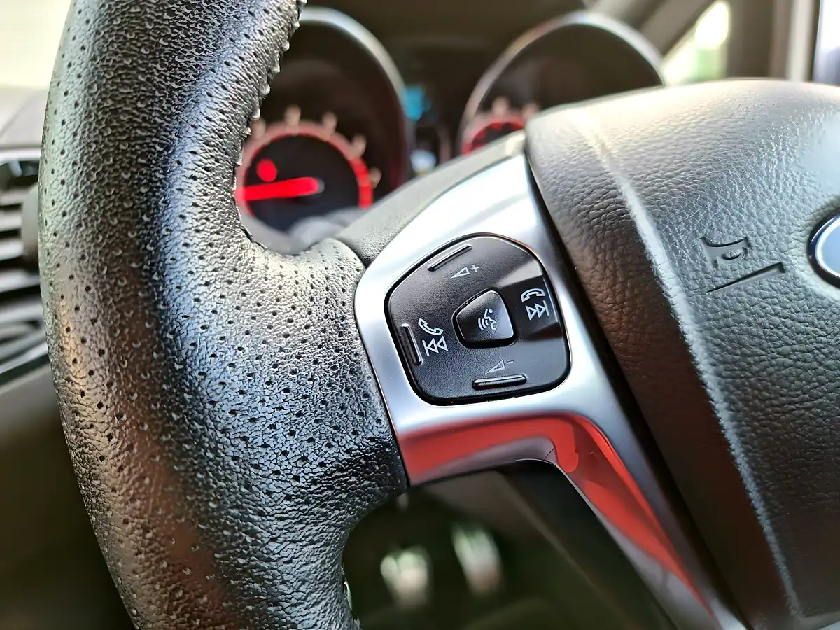 Used 2016 Ford Fiesta ST-3 Spirit Blue - Interior and Exterior details 17