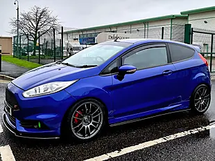 Used 2016 Ford Fiesta ST-3 Spirit Blue - Interior and Exterior details 20