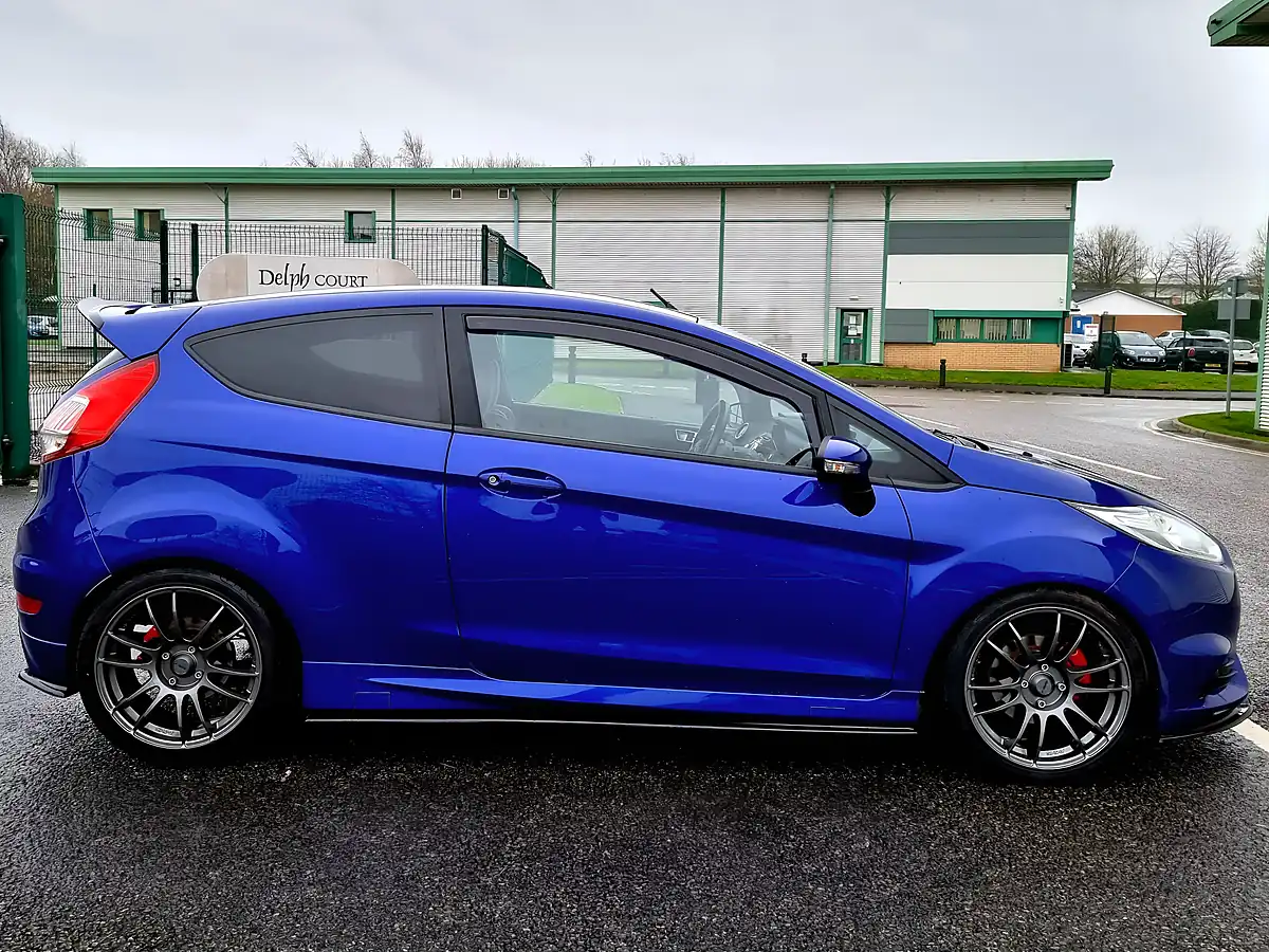 Used 2016 Ford Fiesta ST-3 Spirit Blue - Interior and Exterior details 5