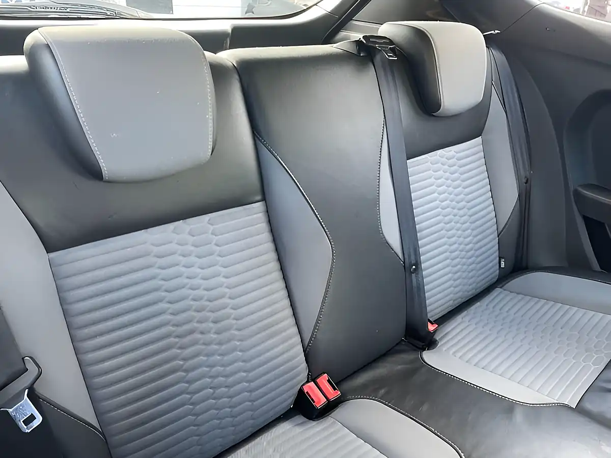Used 2016 Ford Fiesta ST-3 White - Interior and Exterior details 17
