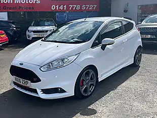 Used 2016 Ford Fiesta ST-3 White - Interior and Exterior details 4