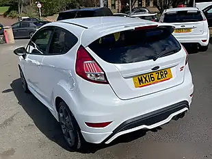 Used 2016 Ford Fiesta ST-3 White - Interior and Exterior details 6