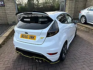 Used 2016 Ford Fiesta ST-3 White - Interior and Exterior details 10
