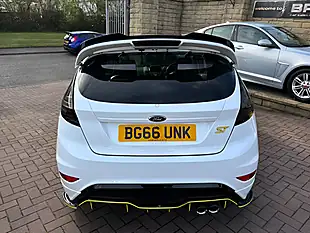 Used 2016 Ford Fiesta ST-3 White - Interior and Exterior details 9