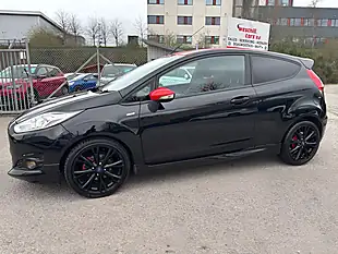 Used 2016 Ford Fiesta ST-Line Black - Interior and Exterior details 15