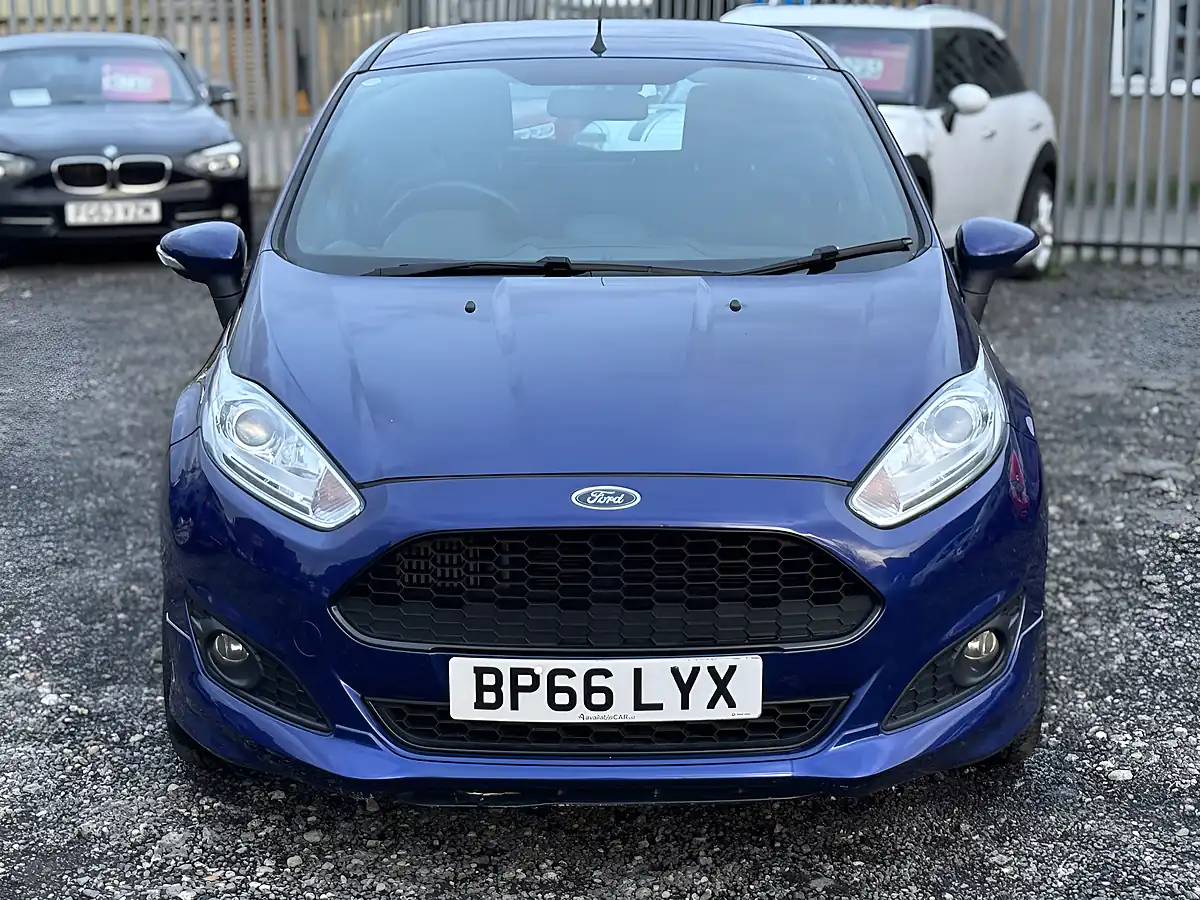 Used 2016 Ford Fiesta ST-Line Blue - Interior and Exterior details 2
