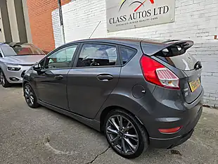 Used 2016 Ford Fiesta ST-Line Grey - Interior and Exterior details 5