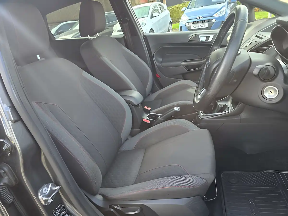 Used 2016 Ford Fiesta ST-Line Grey - Interior and Exterior details 11