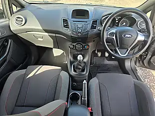 Used 2016 Ford Fiesta ST-Line Grey - Interior and Exterior details 17