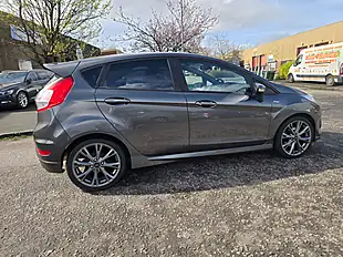 Used 2016 Ford Fiesta ST-Line Grey - Interior and Exterior details 6