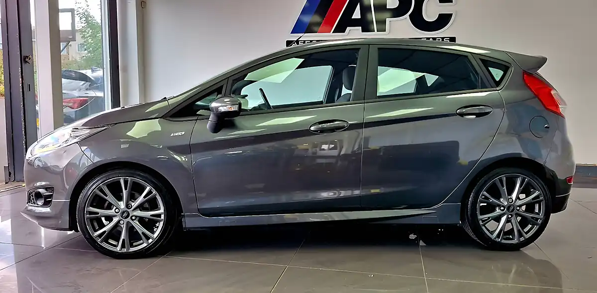 Used 2016 Ford Fiesta ST-Line Grey - Interior and Exterior details 2