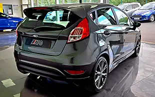 Used 2016 Ford Fiesta ST-Line Grey - Interior and Exterior details 6