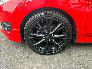 Used 2016 Ford Fiesta ST-Line Red - Interior and Exterior details 17