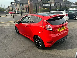 Used 2016 Ford Fiesta ST-Line Red - Interior and Exterior details 5