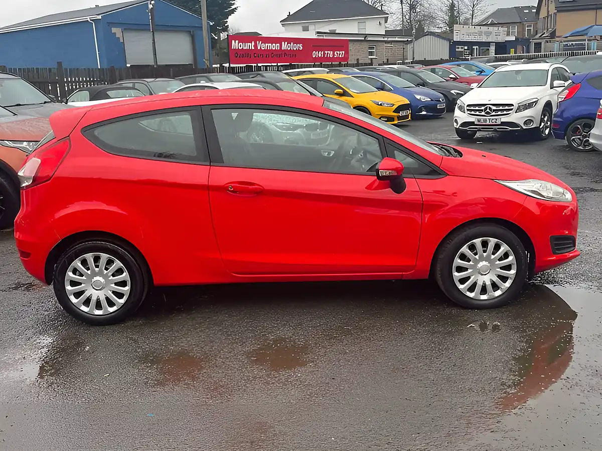 Used 2016 Ford Fiesta Style Red - Interior and Exterior details 9