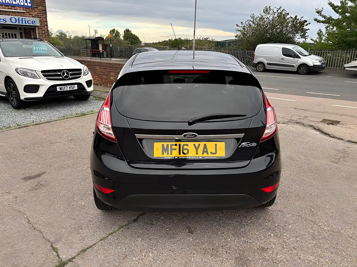 Used 2016 Ford Fiesta Titanium Black - Interior and Exterior details 10