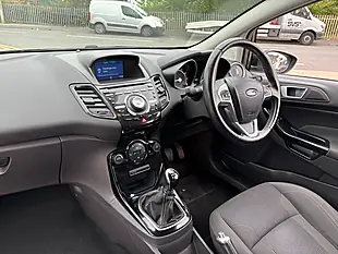 Used 2016 Ford Fiesta Titanium Black - Interior and Exterior details 13