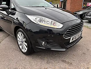 Used 2016 Ford Fiesta Titanium Black - Interior and Exterior details 4