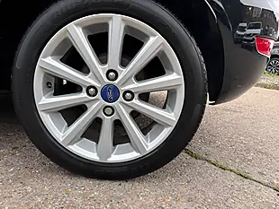 Used 2016 Ford Fiesta Titanium Black - Interior and Exterior details 7