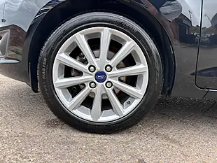 Used 2016 Ford Fiesta Titanium Black - Interior and Exterior details 8