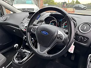 Used 2016 Ford Fiesta Titanium Black - Interior and Exterior details 9