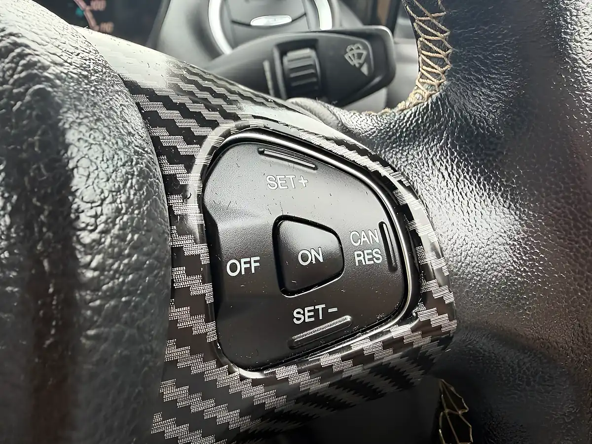 Used 2016 Ford Fiesta Titanium Black - Interior and Exterior details 12
