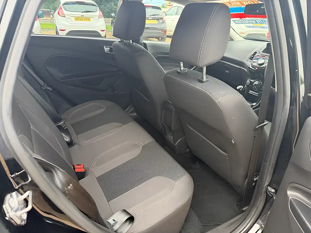 Used 2016 Ford Fiesta Titanium Black - Interior and Exterior details 14