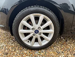 Used 2016 Ford Fiesta Titanium Black - Interior and Exterior details 17