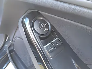 Used 2016 Ford Fiesta Titanium Black - Interior and Exterior details 14