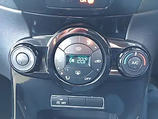 Used 2016 Ford Fiesta Titanium Black - Interior and Exterior details 17