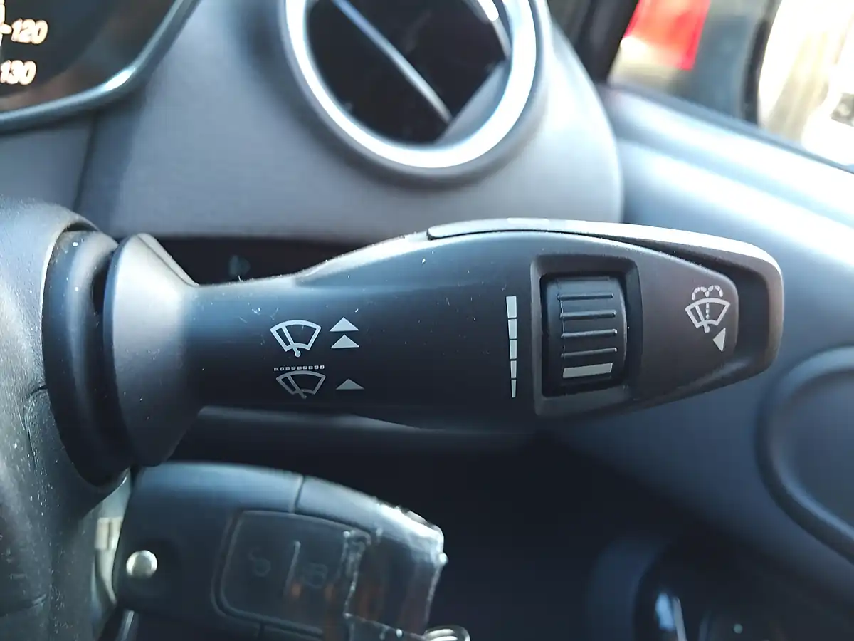 Used 2016 Ford Fiesta Titanium Black - Interior and Exterior details 19