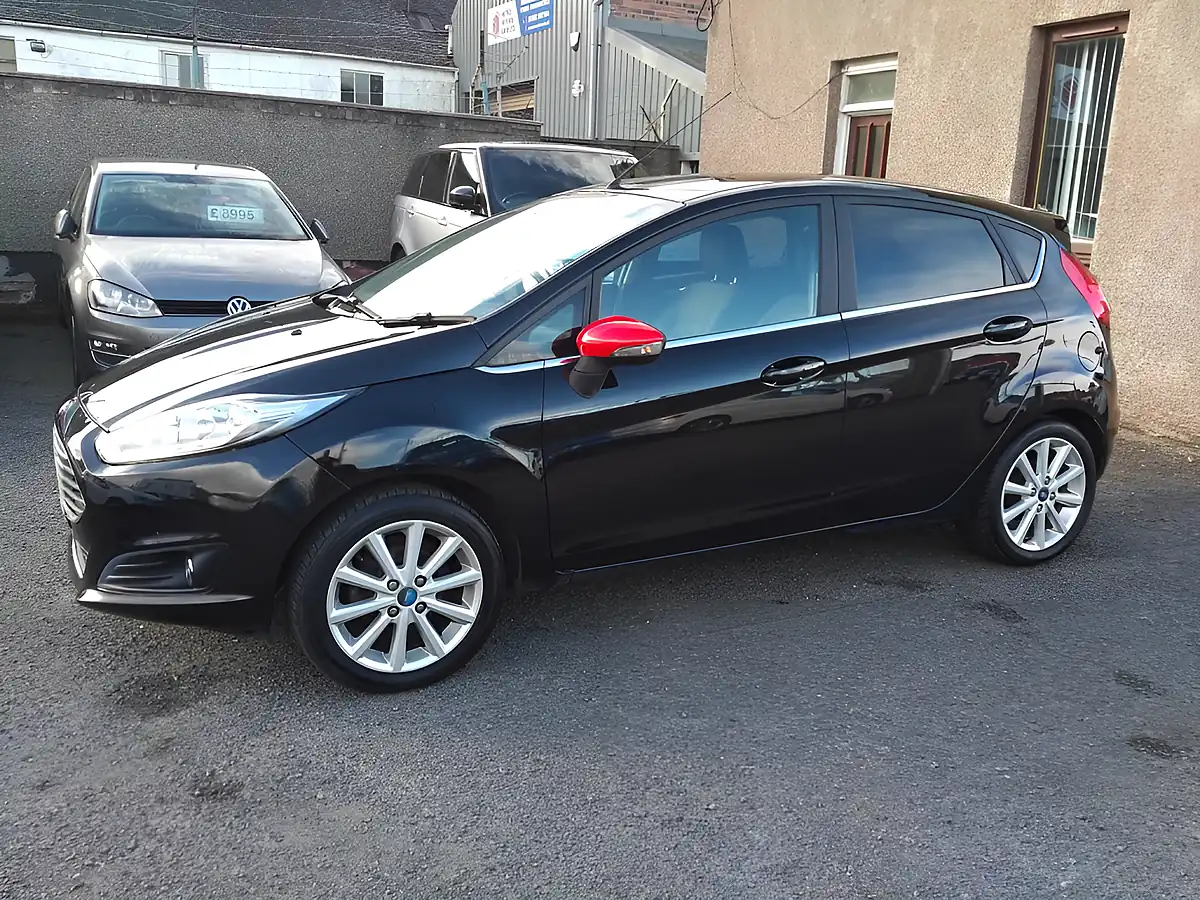 Used 2016 Ford Fiesta Titanium Black - Interior and Exterior details 2