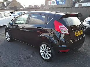 Used 2016 Ford Fiesta Titanium Black - Interior and Exterior details 4
