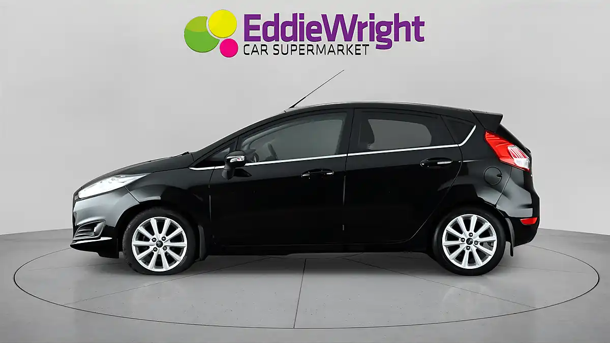 Used 2016 Ford Fiesta Titanium Black - Interior and Exterior details 4