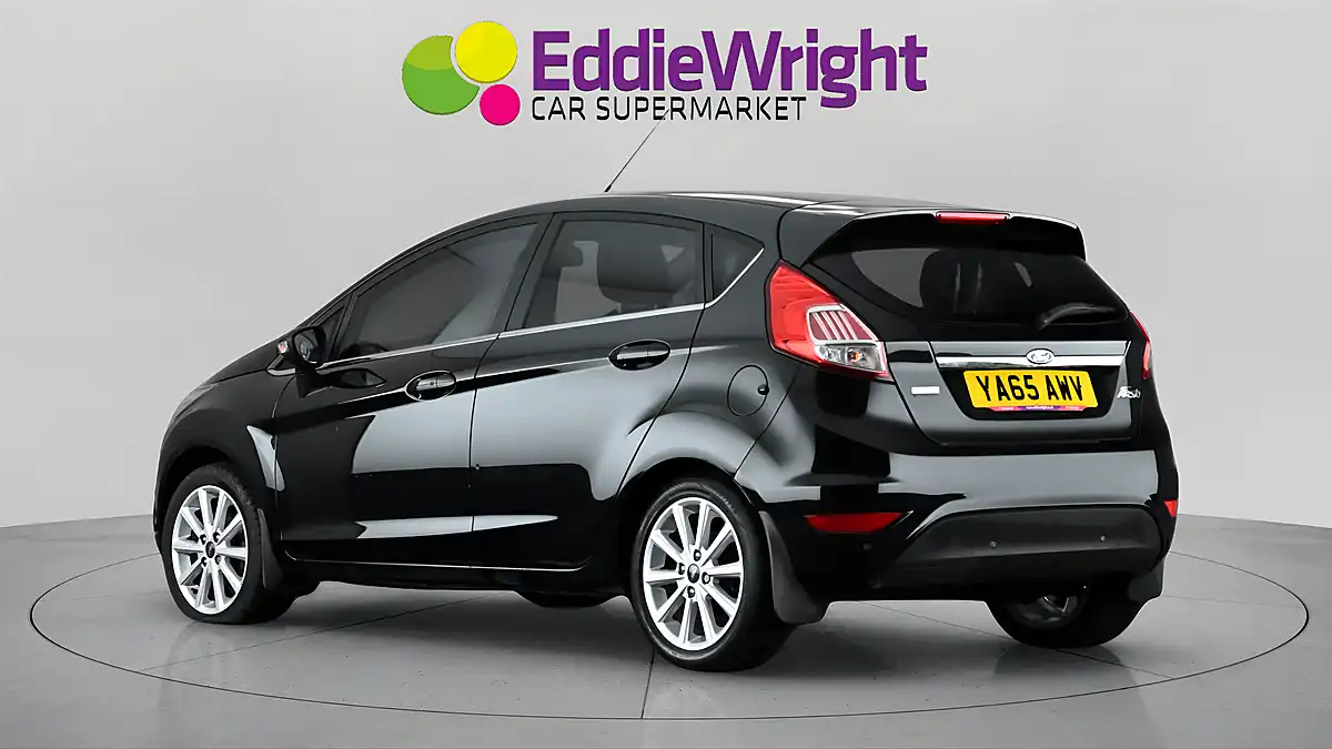 Used 2016 Ford Fiesta Titanium Black - Interior and Exterior details 5