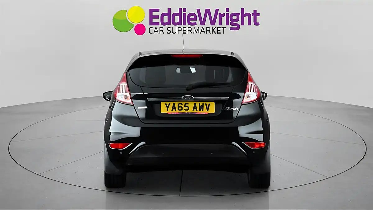 Used 2016 Ford Fiesta Titanium Black - Interior and Exterior details 6