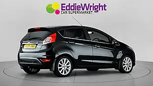 Used 2016 Ford Fiesta Titanium Black - Interior and Exterior details 7