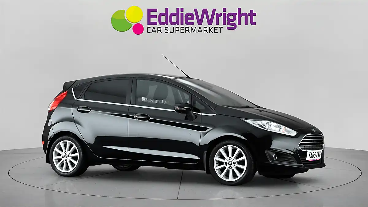 Used 2016 Ford Fiesta Titanium Black - Interior and Exterior details 9