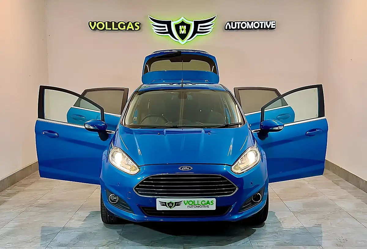 Used 2016 Ford Fiesta Titanium Blue - Interior and Exterior details 7
