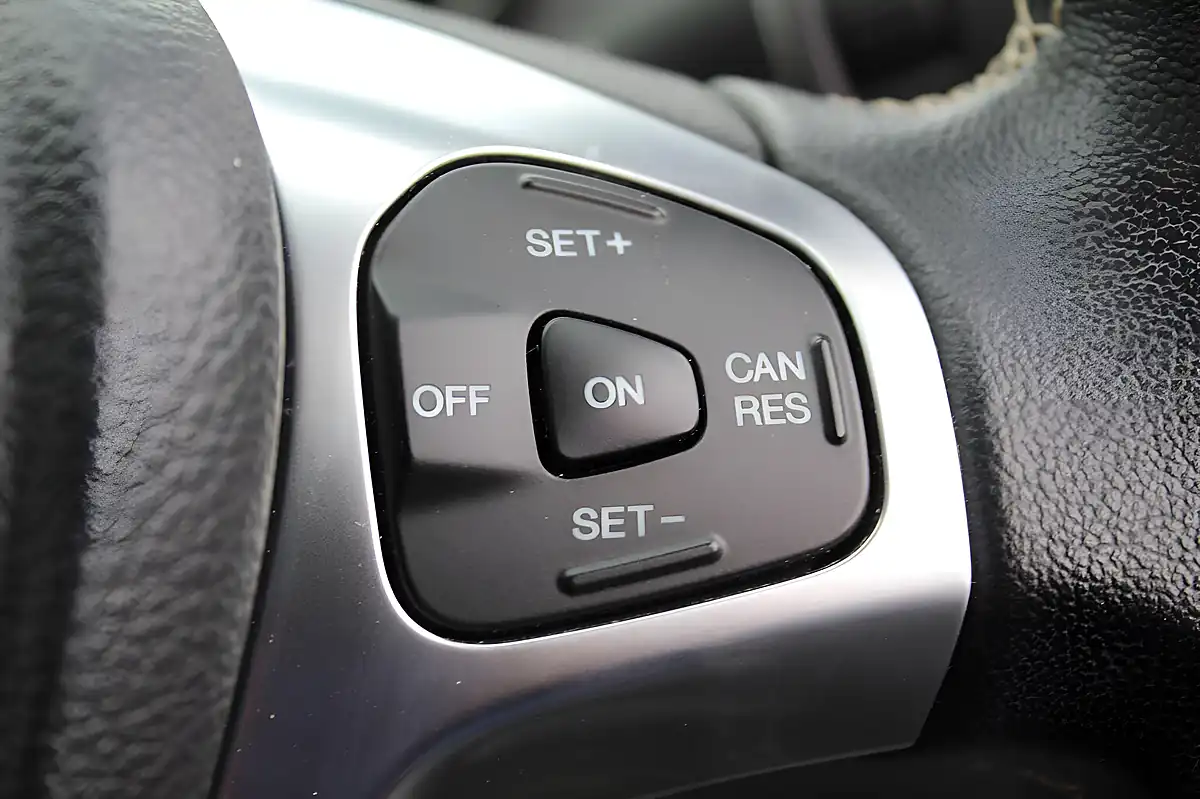 Used 2016 Ford Fiesta Titanium Blue - Interior and Exterior details 13