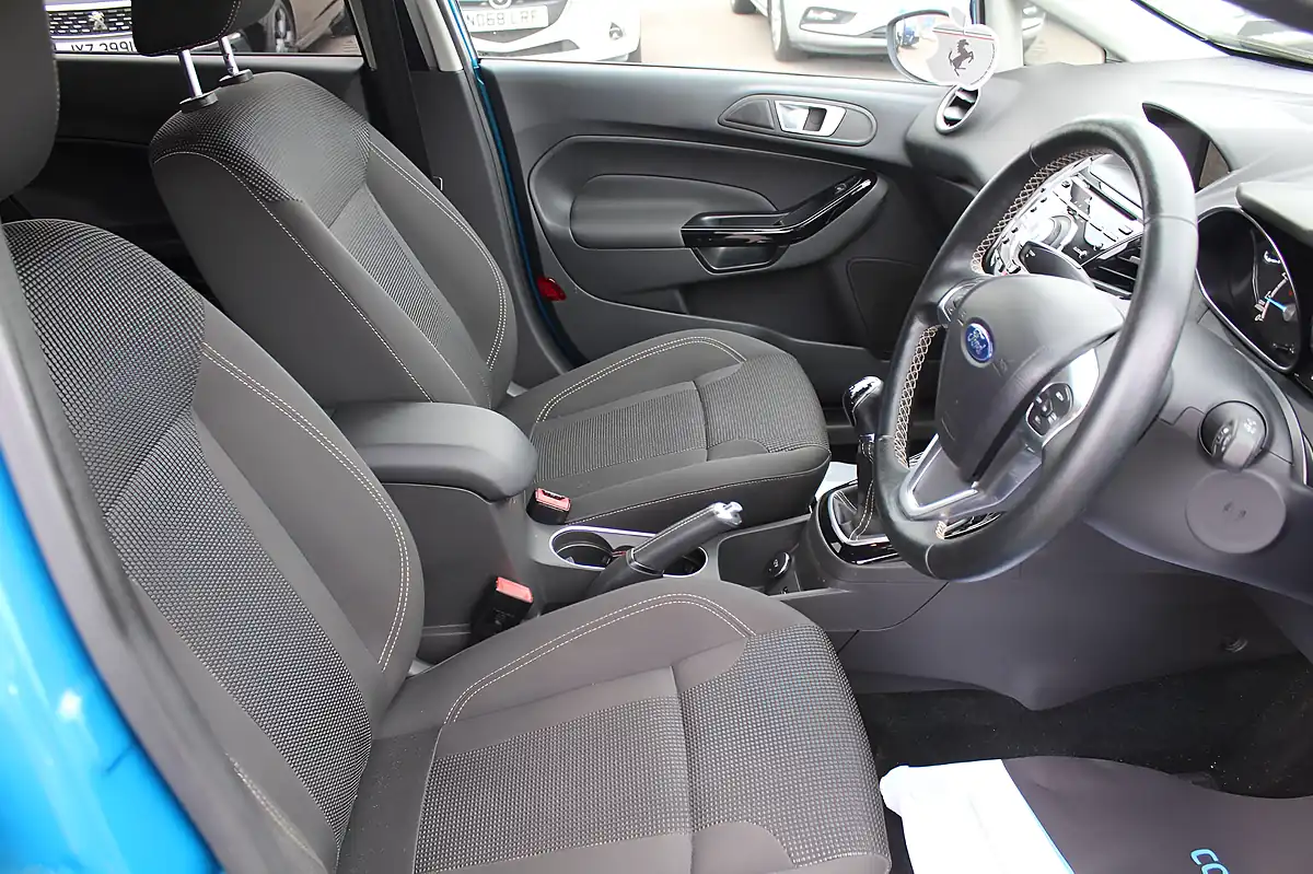 Used 2016 Ford Fiesta Titanium Blue - Interior and Exterior details 14