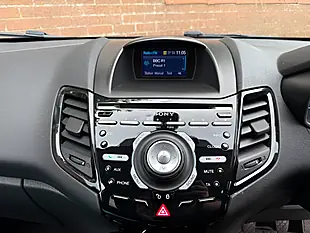 Used 2016 Ford Fiesta Titanium Frozen White - Interior and Exterior details 11