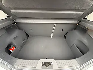 Used 2016 Ford Fiesta Titanium Frozen White - Interior and Exterior details 16