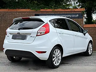 Used 2016 Ford Fiesta Titanium Frozen White - Interior and Exterior details 5