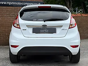 Used 2016 Ford Fiesta Titanium Frozen White - Interior and Exterior details 8